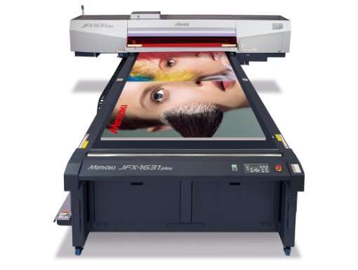 Maquina de impresion en Grafinort Centro Gráfico Empresarial Mimaki jfx 1631